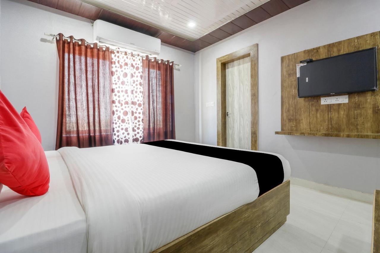 Capital O 63158 Hotel Om Sai Ram Chhatarpur Ngoại thất bức ảnh