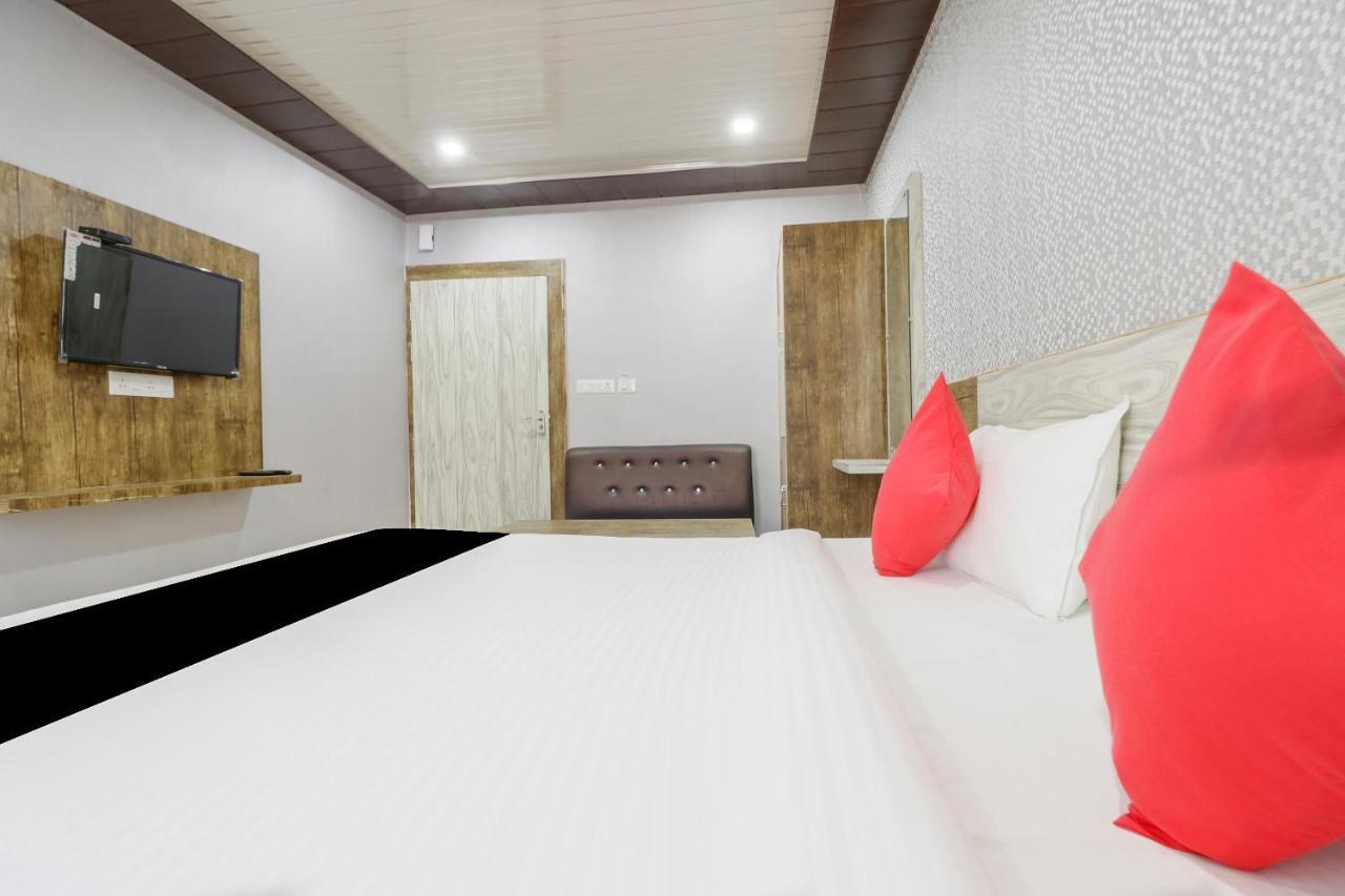 Capital O 63158 Hotel Om Sai Ram Chhatarpur Ngoại thất bức ảnh