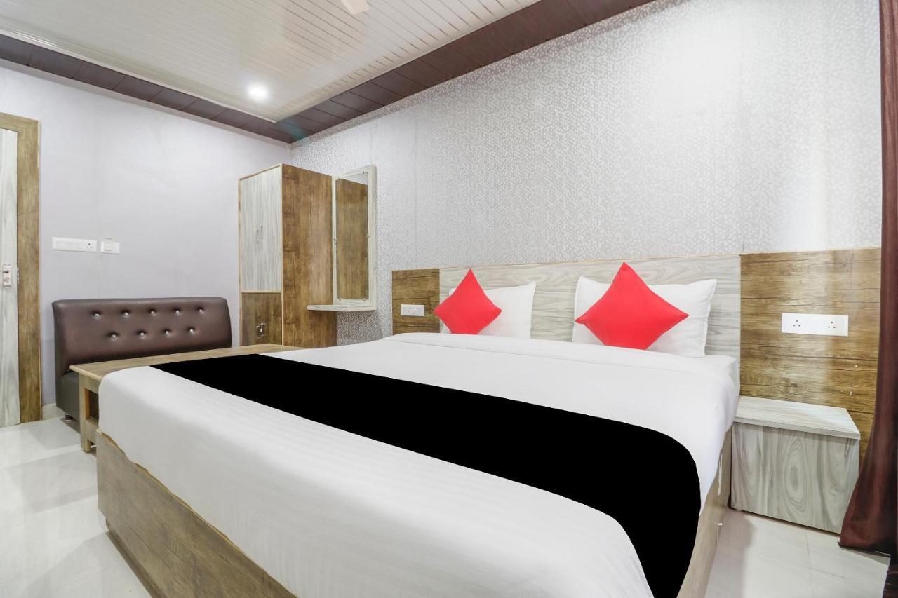 Capital O 63158 Hotel Om Sai Ram Chhatarpur Ngoại thất bức ảnh