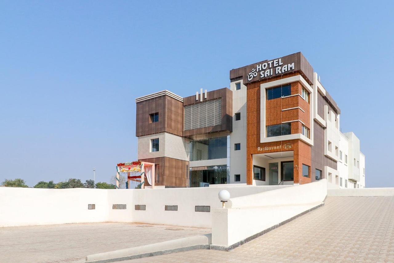 Capital O 63158 Hotel Om Sai Ram Chhatarpur Ngoại thất bức ảnh