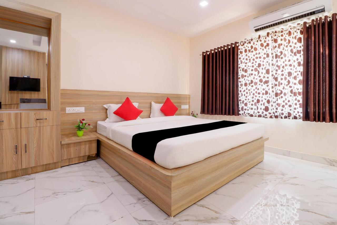 Capital O 63158 Hotel Om Sai Ram Chhatarpur Ngoại thất bức ảnh