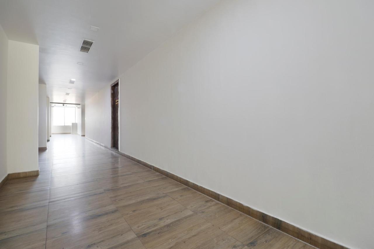 Capital O 63158 Hotel Om Sai Ram Chhatarpur Ngoại thất bức ảnh
